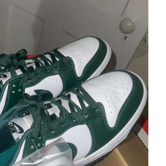 Nike Dunk Low \'Varsity Green\' BRAND NEW
